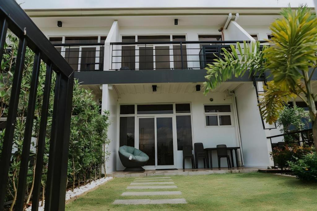 The Mansion Ξενοδοχείο Mabalacat Εξωτερικό φωτογραφία