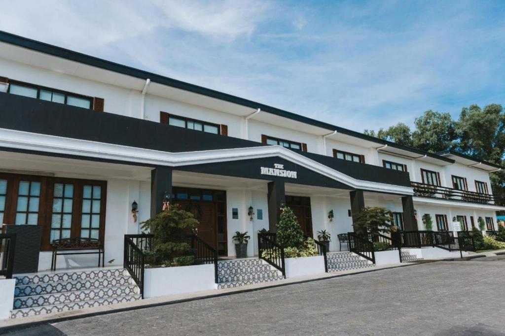 The Mansion Ξενοδοχείο Mabalacat Εξωτερικό φωτογραφία