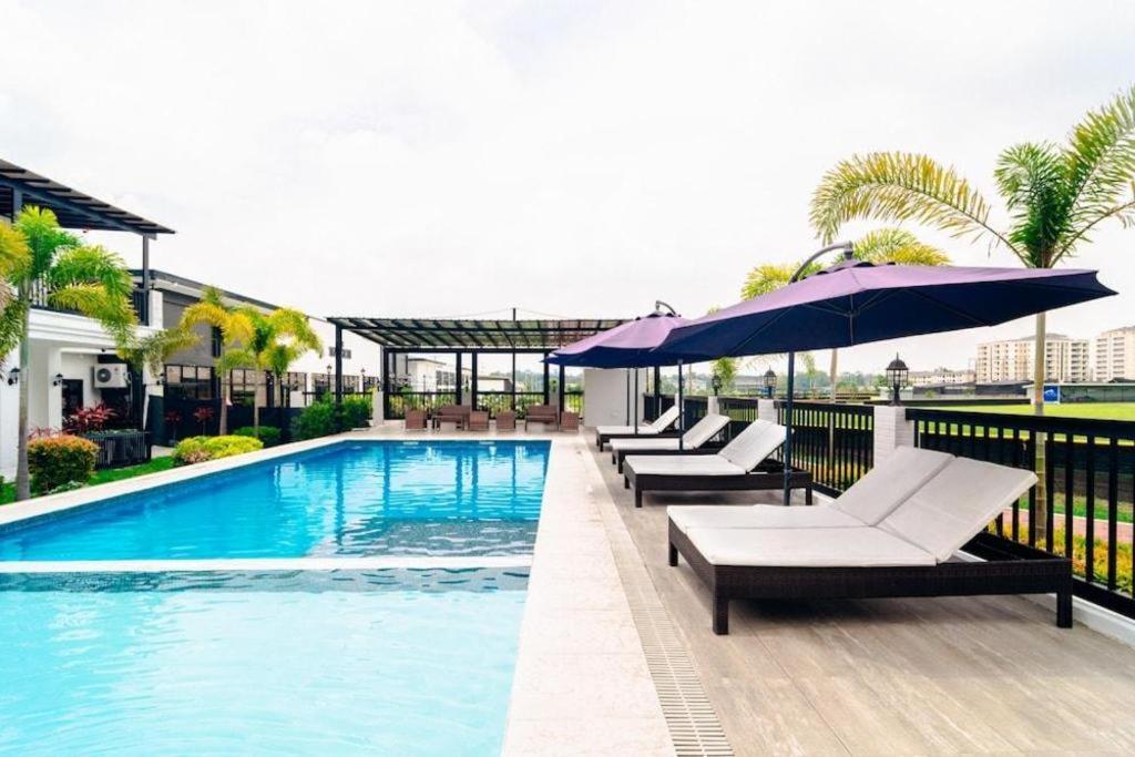The Mansion Ξενοδοχείο Mabalacat Εξωτερικό φωτογραφία